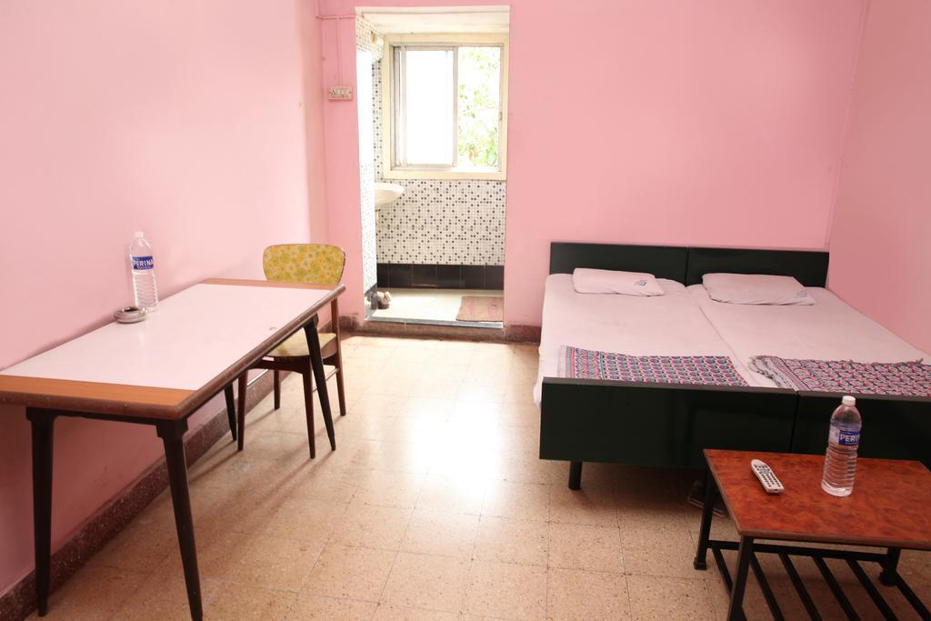 Solanki Guest House Kolhapur Exterior foto